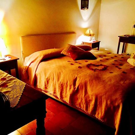 Agriturismo Nuova Fattoria Bed & Breakfast Borgo Sabotino Exterior photo