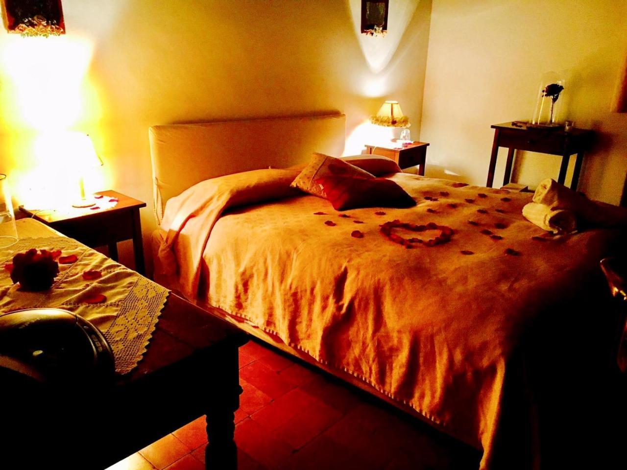 Agriturismo Nuova Fattoria Bed & Breakfast Borgo Sabotino Exterior photo